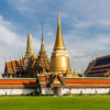 Wat_Phra_Kaew_by_Ninara_TSP_edit_crop