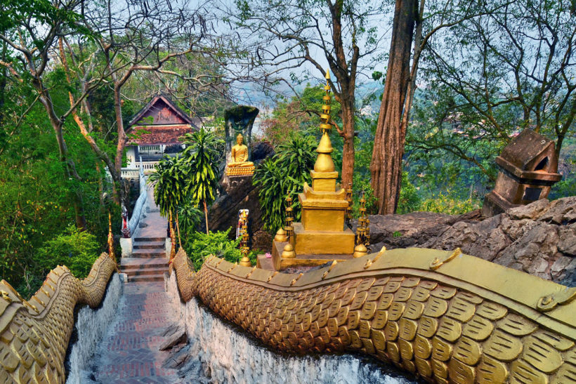 phousi-hill-path-to-nam-khan-river