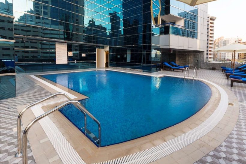 swimming-pool